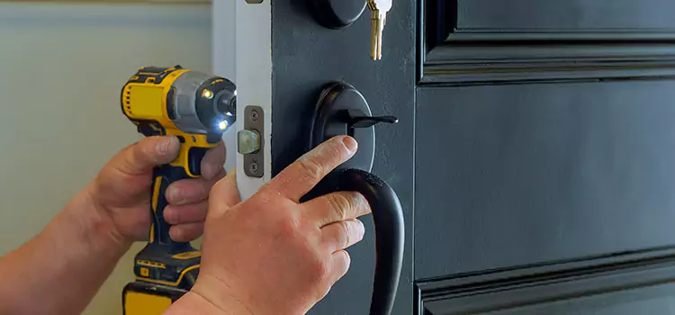 Locksmith Emergency Service Lees Summit